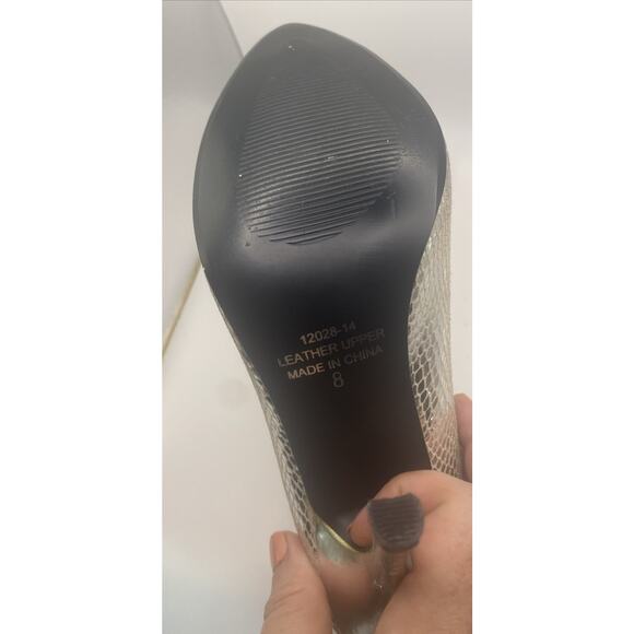 Vintage Frederick’s Of Hollywood Silver Stiletto Heels Size 8 - Picture 11 of 11